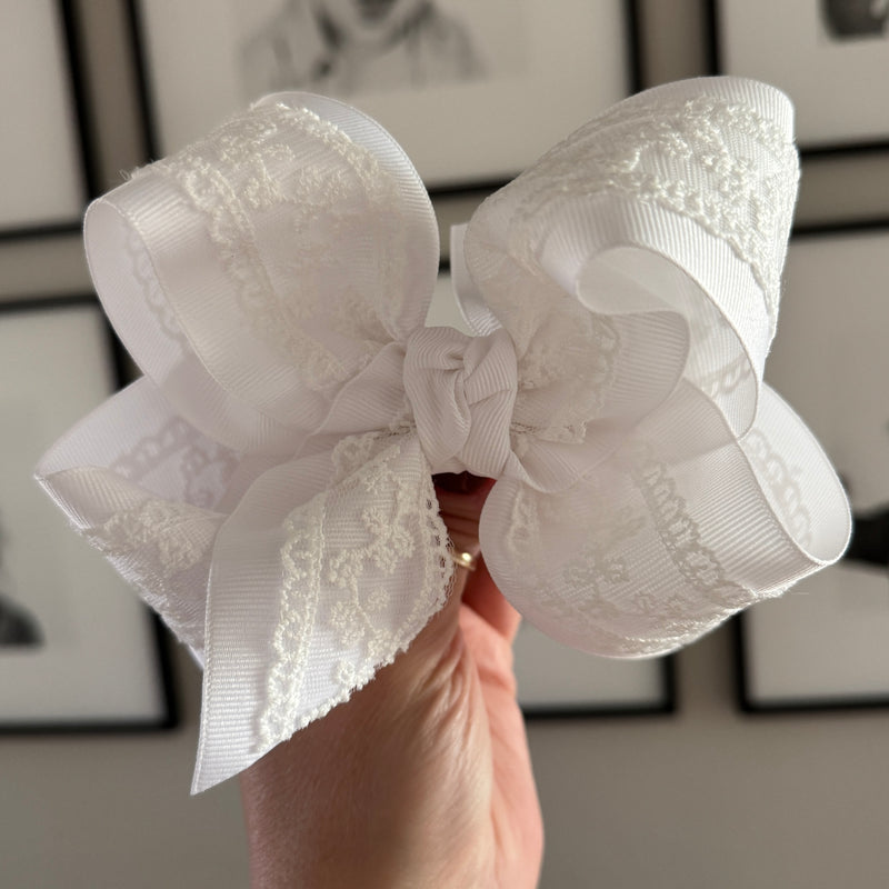 PREORDER FOR MID NOVEMBER White Lace Layered Bow