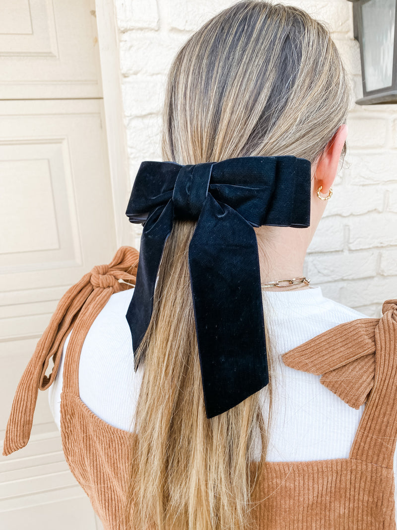 Black Tailored Double Loop Velvet Bows